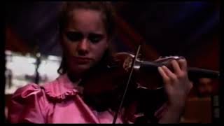 Julia Fischer als 12 Jahre alt im 1996 in Eurovision Young Musicians Wettbewerb [upl. by Eillit150]