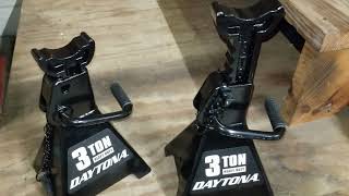 DAYTONA 3 Ton Heavy Duty Ratcheting Jack Stands Black 58343 [upl. by Franci]