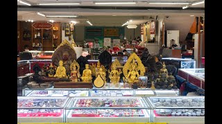 4K quotPantip Plaza Ngamwongwanquot it mall and amulets market in shopping mall Bangkok [upl. by Annohsat]