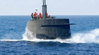 Inside Gigantic US 4 Billions Submarine Patrolling the Oceans [upl. by Othella]