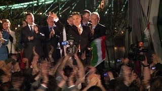 Hongrie large victoire du populiste Viktor Orban aux élections [upl. by Berkie50]