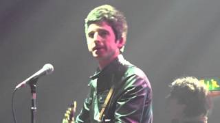 Noel Gallaghers High Flying Birds  Champagne Supernova  6th March 2015  Nottingham Arena [upl. by Four]