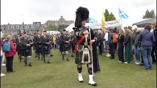 Drum Major leads Gordon Highlanders Drums amp Pipes playing Cabar Feidh to 2023 Aboyne Highland Games [upl. by Landri]