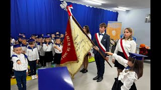 Ślubowanie uczniów klas pierwszych  fotorelacja [upl. by Coltun550]