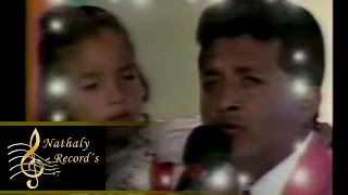 Maximo Escaleras y Nathaly Silvana  Por amor a los niños  Video Oficial [upl. by Ratib]