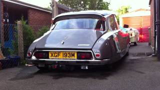 Citroen DS StartupMOV [upl. by Ssor]