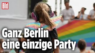 Über 500 000 Menschen beim CSD in Berlin [upl. by Annawak]