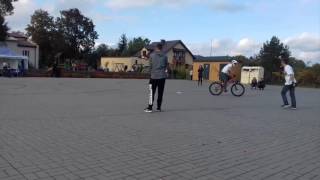 Stoppie do celu Wiktor Król Zawody MTB STUNT 2016 Niedrzwica Duża [upl. by Dang872]