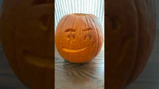 ROBLOX MAN FACE PUMPKIN 🎃😏🤣 halloween roblox [upl. by Sreip868]