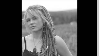 Crystal Bowersox quotFarmers Daughterquot quotHold Onquot quotLonely Wont Come Aroundquot [upl. by Ardnola]