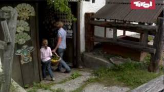 Urlaub auf dem Bauernhof in Tirol  Österreich  Bauernhofurlaub mit Kindern [upl. by Nelehyram]