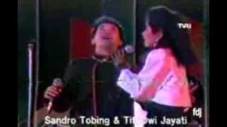 Sandro Tobing amp Titi DJ  Merah Hitam Cinta Kita  FLPTN 1985 [upl. by Bronwyn693]