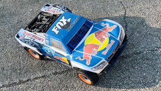 Losi 5t BRUSHLESS  8s Lipo Hobbywing Max5 amp Castle 2028 “800kv” Motor Epic PARK BASH [upl. by Sang336]