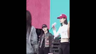 Funny rosé 🤣🤣 shortfeeds blinkrecords kpopidol kpop koreansinger kpopmusic blink [upl. by Surat]