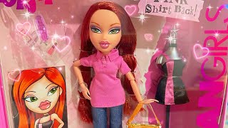 ☆🩷Unboxing Bratz X Mean Girls Cady🩷☆ [upl. by Ehrenberg]