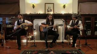 Greek Rebetiko Trio  Θεέ μου μεγαλοδύναμε Προσευχή του μάγκα [upl. by Dnaltiak]