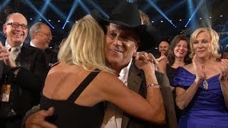 Country Music Awards 2013 George Strait Wins Third Entertainer of the Year [upl. by Eardna]