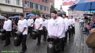 Cortège de la Fête fédérale des sonneurs de cloches  Scheller und Trychler 1 [upl. by Acinoryt]