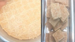 बनाए नरम नरम सूजी और खोए की आसान सी बर्फीयां sweet cooking recipe gudiyasagarvyr [upl. by Tatiania61]