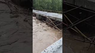 Terrible flood washed away steel pipe racks [upl. by Silliw]