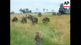 KOSOVO BRITISH PARATROOPERS ARRIVE IN PRISTINA [upl. by Carleen]