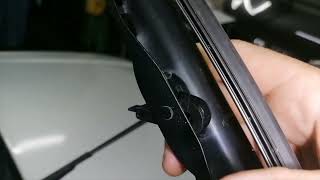 How To Change Wiper Blades On Opel Vectra Vauxhall [upl. by Ennovi]