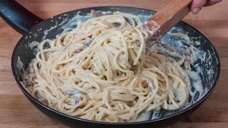 La vera pasta alla carbonara La vera ricetta originale delle trattorie di Roma [upl. by Joann]