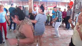 Bailando PUNTA en la Plaza Típica de San Pedro Sula el 21 de febrero del 2018 [upl. by Ecinad96]