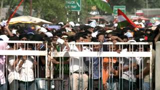 Crowds wait outside the stadium in extreme heat Wagah Border [upl. by Ellezaj810]