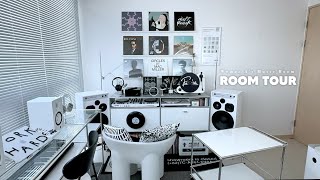 LP 덕후의 15룸 오피스텔 룸투어 ROOMTOUR  1 자취방 음악공간 투어  턴테이블 스피커 음악장비 소품 가구 조명 추천 [upl. by Nhguavahs170]