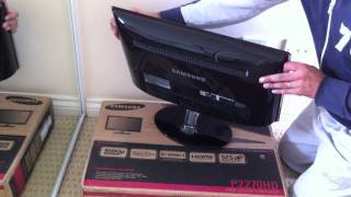 Samsung P2270HD Unboxing amp setup [upl. by Nihhi]