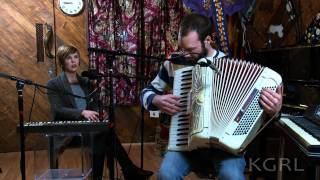 Pomplamoose  La Vie En Rose KGRL FPA Live Session 1080p HD [upl. by Marney]