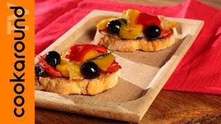 Crostini con peperoni e olive  Antipasto sfizioso [upl. by Akapol64]