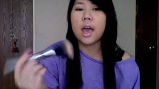 REVIEW QUO Stippling Brush [upl. by Enilegna]