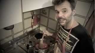 Video ricetta Bruce Cardina  bruschetta di moscardini affogati al vino rosso [upl. by Poirer]