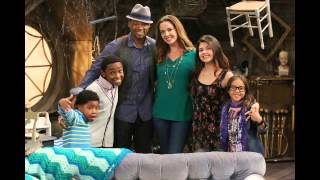 The Haunted Hathaways Pilot Review New Nick Show [upl. by Janek]