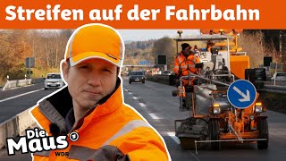 Wie kommen die Streifen auf die Autobahn DieMaus  WDR [upl. by Raviv]