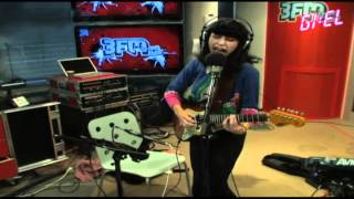 Kimbra  Somebody Please Live at GIEL 3FM [upl. by Rianna163]