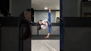 koryo poomsae poomsae taekwondo sidekick tkd training flexibility flexible athletics [upl. by Dnaltiac]