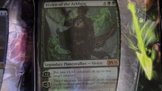 Vivien of the Arkbow Planeswalker Deck MTG Magic the Gathering [upl. by Hedelman]