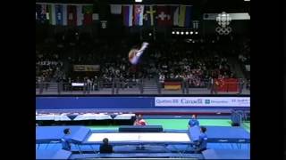 2007 Trampoline World Champion Ye Shuai [upl. by Narbig]