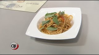 Receta Ají Macarrones con pollo [upl. by Barry]