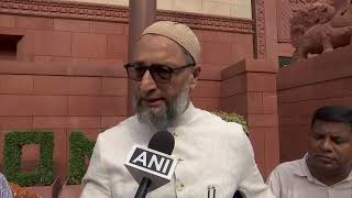 “RSS wants to occupy mosques…” Asaduddin Owaisi fumes over Waqf Bill [upl. by Kilk68]