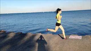 Forefoot Running Style in Slow Motion [upl. by Vittoria]