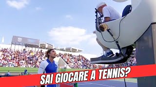 Tsitsipas contro l’arbitro ferma la partita durante il match con Medvedev “Perché mi fai questo” [upl. by Anitra129]