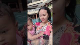 Viral  cewek berenang pake daster transparan gak pake BH lagi [upl. by Nerte]