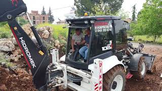 İş Makineleri Videoları— HİDROMEK HMK 102 B ← İNŞAAT DOLDURMA 2 BACHOE LOADERS [upl. by Alec]