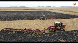 BIG TRACTORS PLOWING in Illinois [upl. by Debarath]