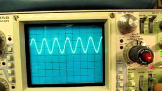 11 Tektronix Oscilloscope Triggering controls and their usage [upl. by Lash]