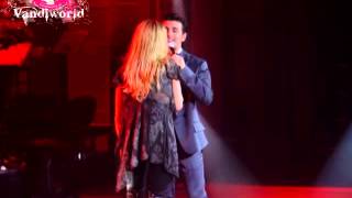 Despina Vandi Ft Thanos Petrelis  Kanto an magapas Live  Rex [upl. by Hullda]